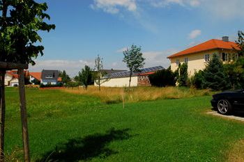 Der westliche Zipfel des Gewerbegebietes „Wolfsbaum“ in Göbrichen wird bei der endgültigen Abrundung des Gewerbegebietes von den Anwohnern „Bei den Dolinen“ als Problempunkt gesehen. 