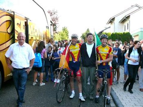 Ankunft in Bauschlott mit den Rennfahrern Baraldi und Furrer